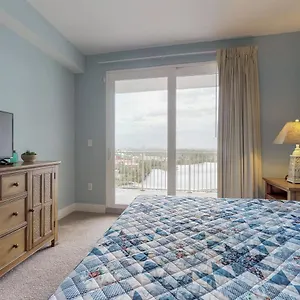 The Laketown Wharf Apartment