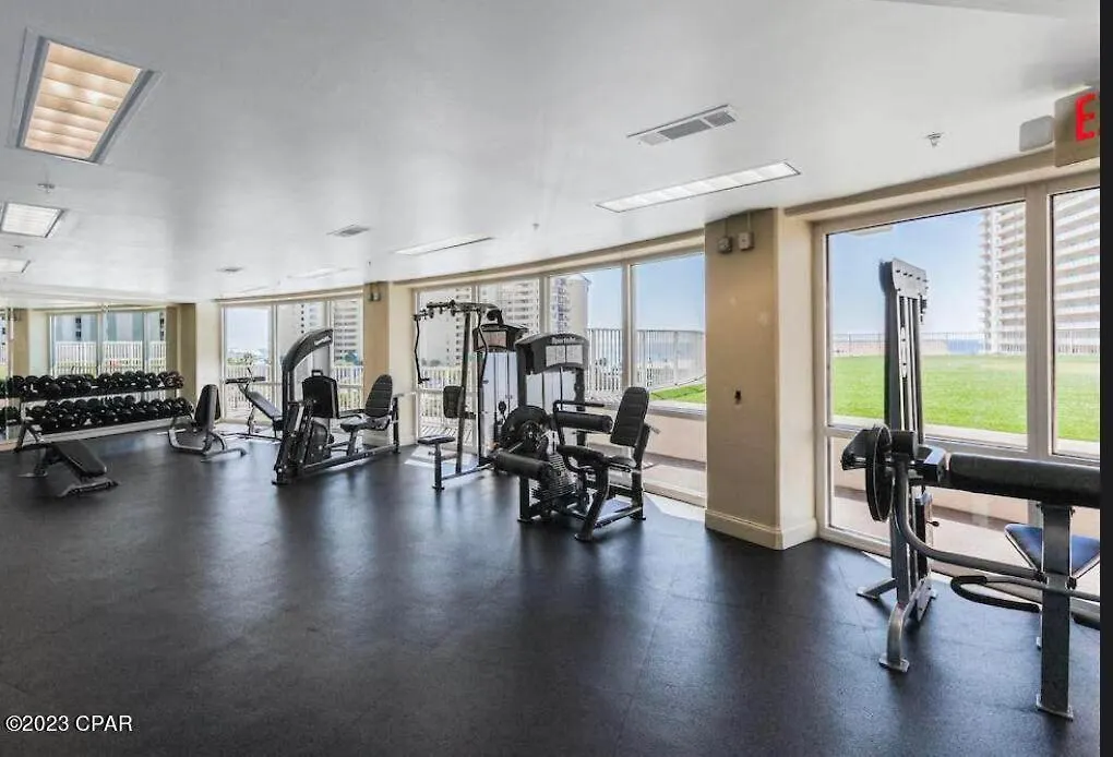Laketown Wharf Resort: Family-Friendly Beachfront Condos with Lake Views Panama City Beach Aparthotel